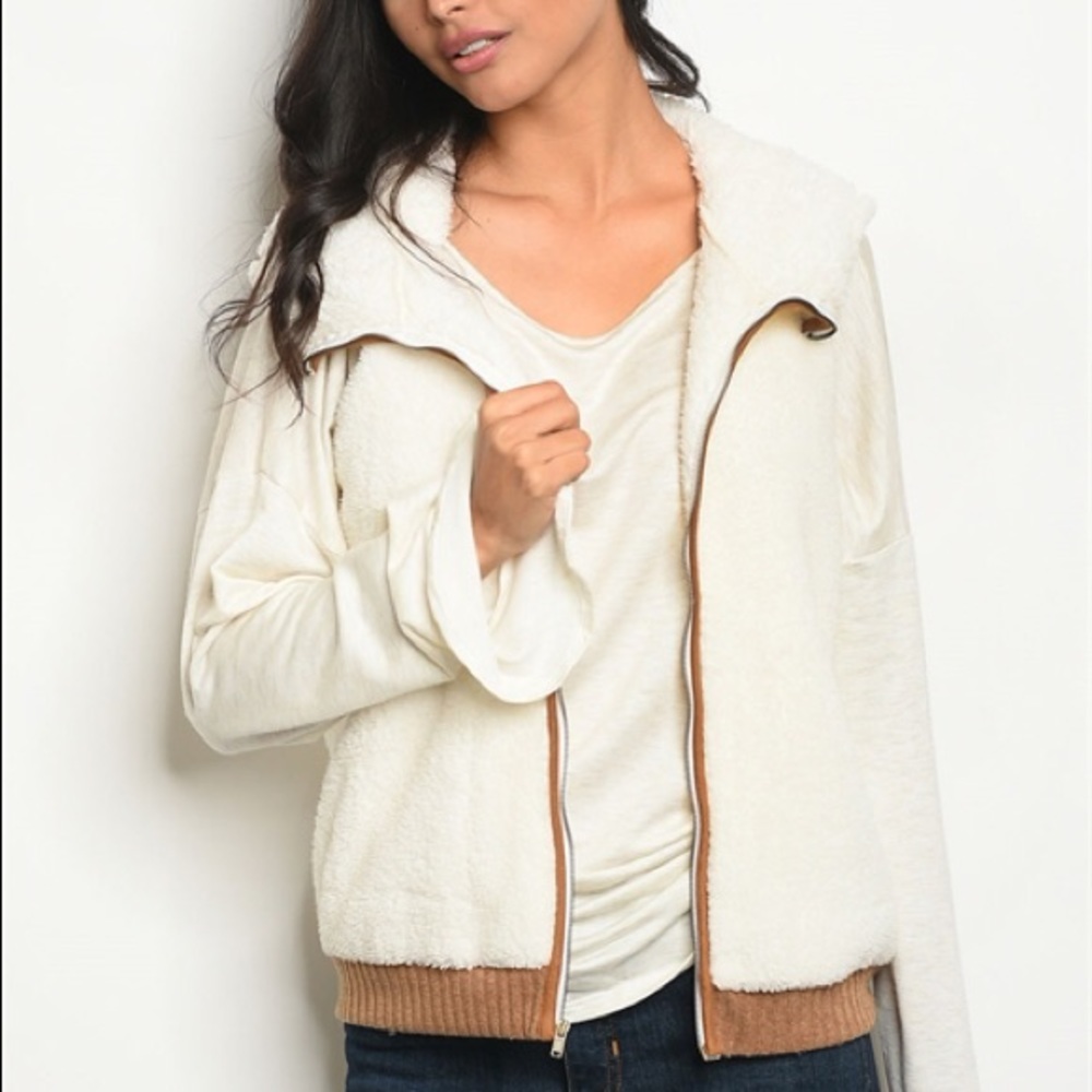 Hooded Full Zip Sherpa Vest